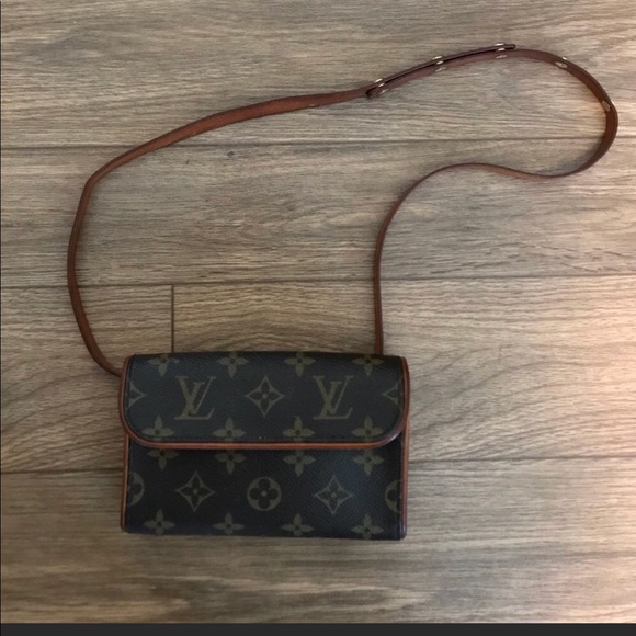 Louis Vuitton Handbags - Louis Vuitton